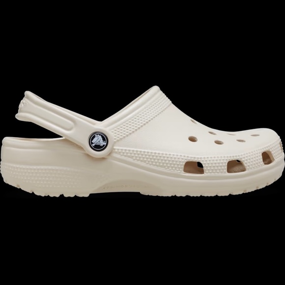 CROCS Shoes - Croc Classic Clog in Bone
